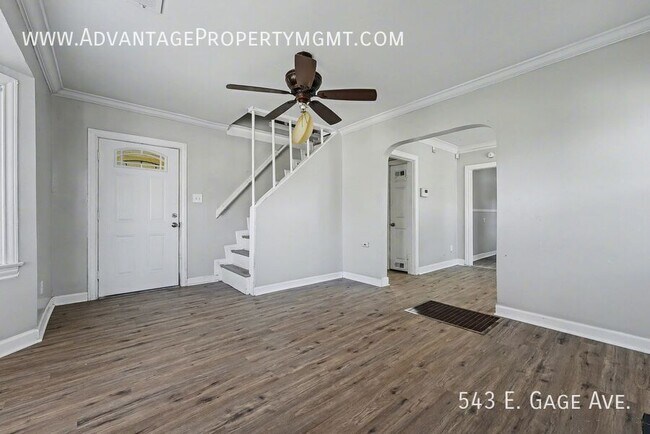Building Photo - 543 E Gage Ave