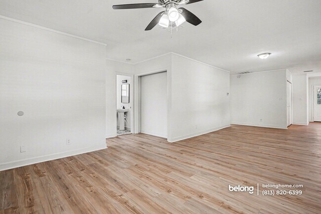 Building Photo - 403 Virginia St