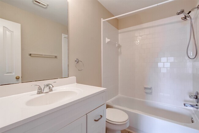 Building Photo - 22415 Rue Canyon Ct