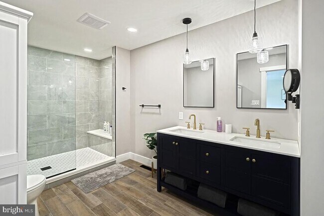 Building Photo - 790 Bendersville Wenksville Rd