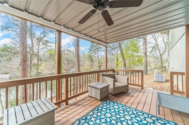 Building Photo - 691 Harbor Cove