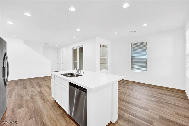 Building Photo - 11656 Bearpaw Meadow Ave