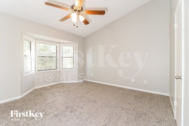 Building Photo - 934 Lake Watch Dr