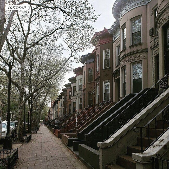 Building Photo - 177 Kingston Ave