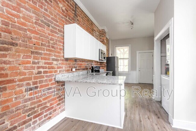 Building Photo - 607 N 27th St