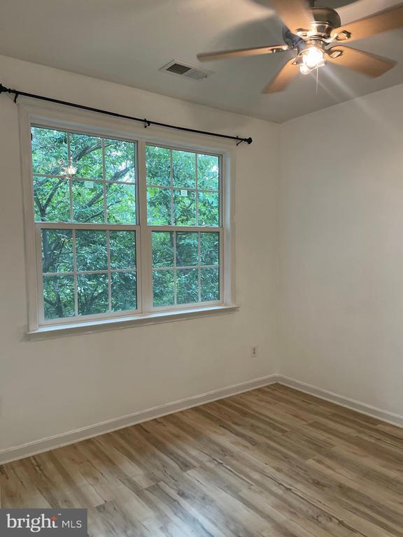 Building Photo - 14020 Willet Way