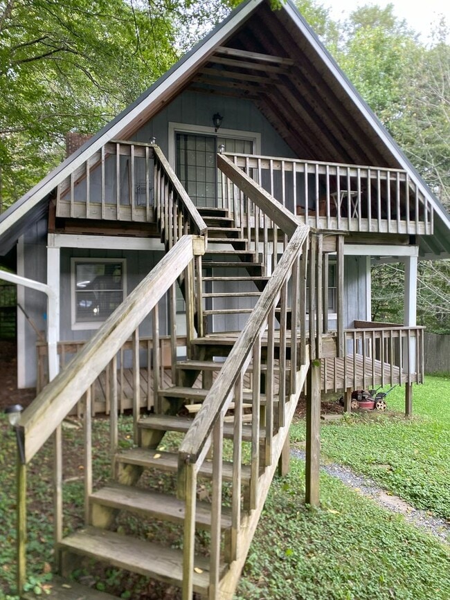 Building Photo - 1130 Stoney Brook Ln