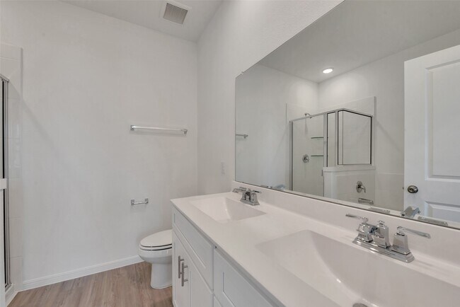 Building Photo - 339 Lippizan Dr