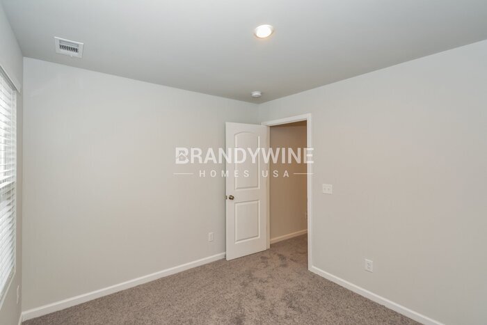 Building Photo - 321 Dearborn Sta Dr