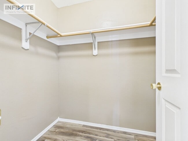 Building Photo - 2 Bedroom | 2 Bathroom Condo Single-Level Lower-Level Living