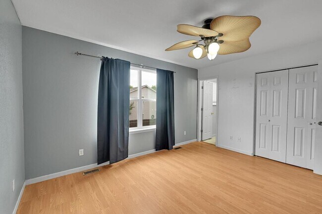 Building Photo - 2034 Buckeye Ave
