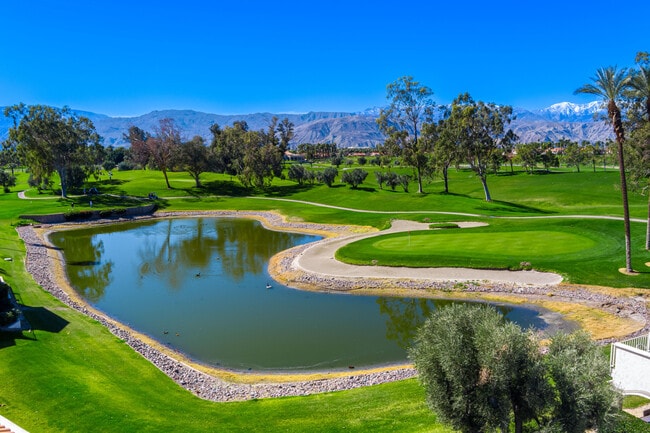 Building Photo - 139 Villa Ct