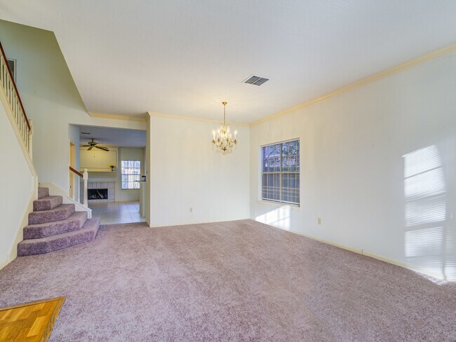Building Photo - 14406 Fair Knoll Way