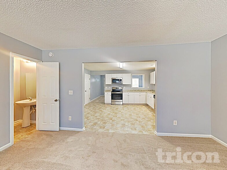 Building Photo - 316 Stimson Ln