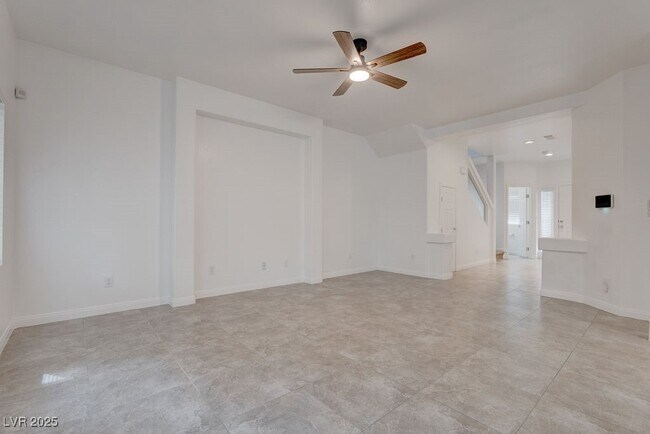Building Photo - 6027 Gordon Creek Ave