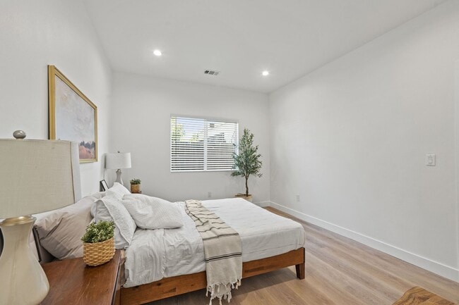 Building Photo - Showing Times: Every Mondays & Wednesdays 3:30PM - 4:30PM  & Every Saturdays 1:30PM - 2:30PM