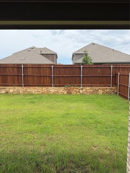 Building Photo - 10213 Barron Dr