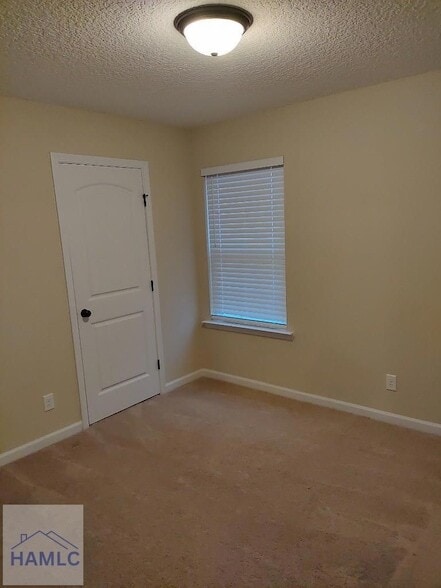 Building Photo - 1598 Longleaf Ct