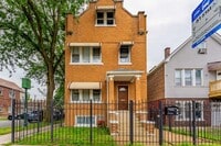 Building Photo - 2101 W 51st St
