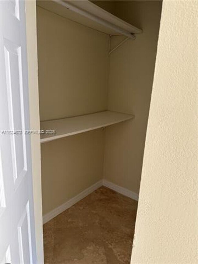 Building Photo - 1950 S Ocean Dr