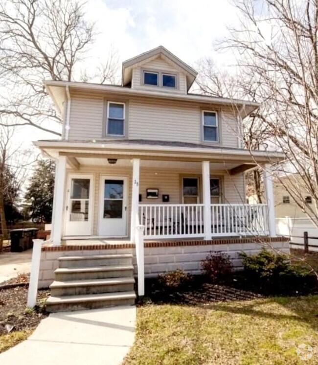 Building Photo - 39 Egg Harbor Rd