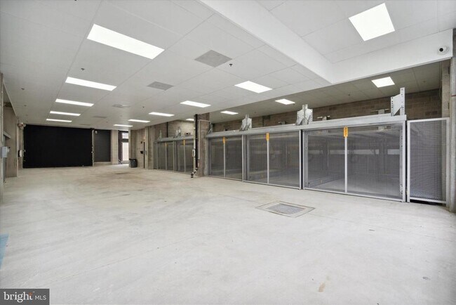 Building Photo - 2636 E York St