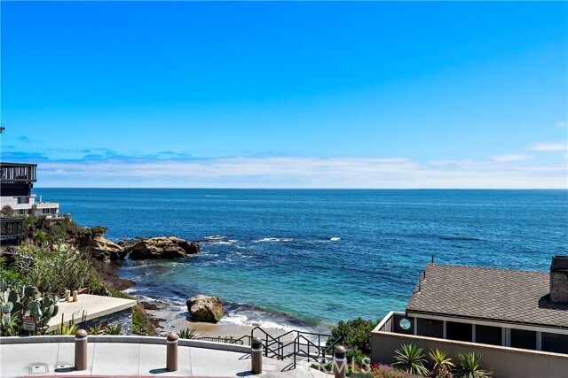 Building Photo - 154 Pearl St