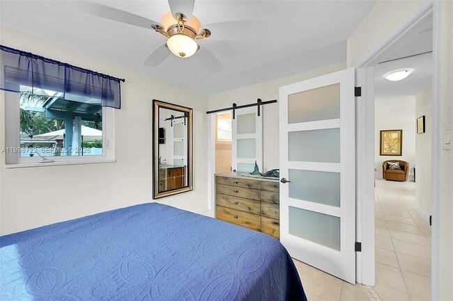 Building Photo - 232 SW 13th St