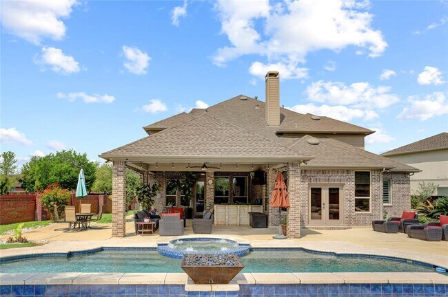 Building Photo - 10727 Stone Isle Ct