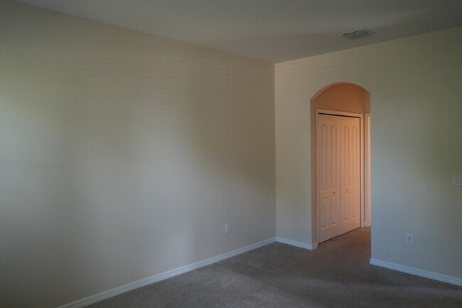 Building Photo - 2212 Lennox Dale Ln