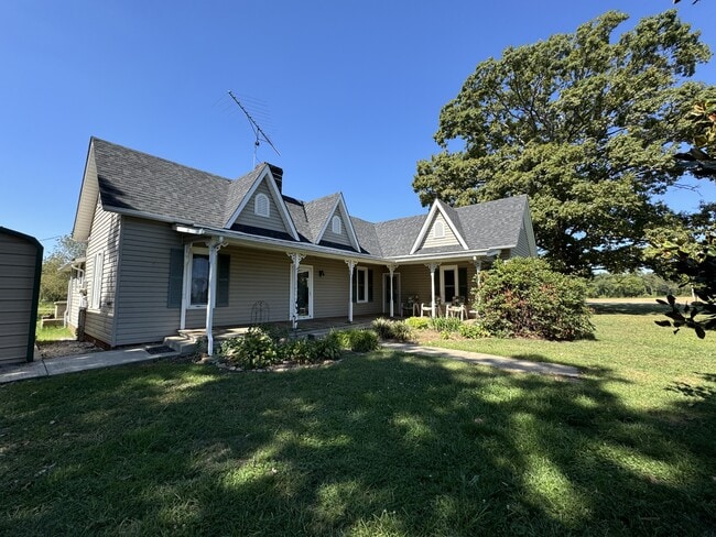 Primary Photo - 1275 N Lomax Rd