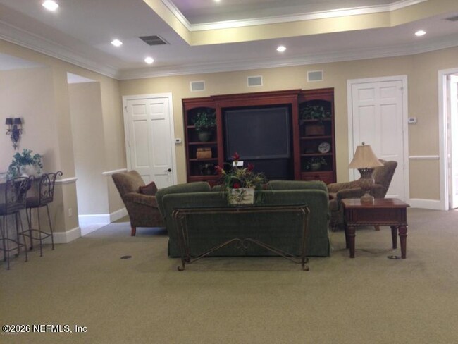 Building Photo - 10075 Gate Pkwy