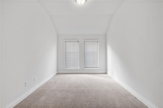 Building Photo - 209 Magdalene Way