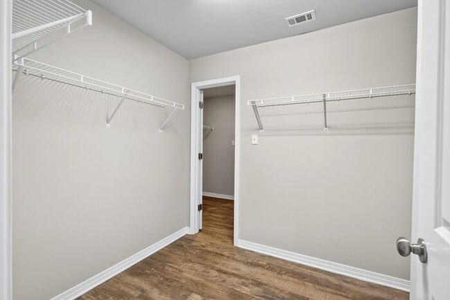 Building Photo - 13260 Willow Oak Cir