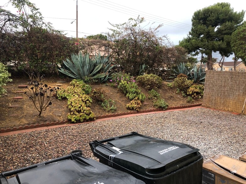 Building Photo - 4629 W 169th St