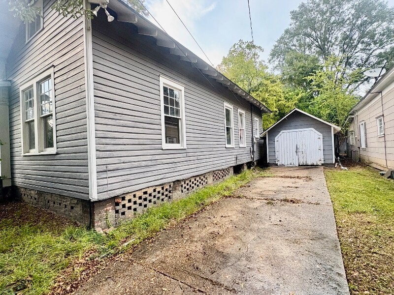 Building Photo - 518 Virginia Ave