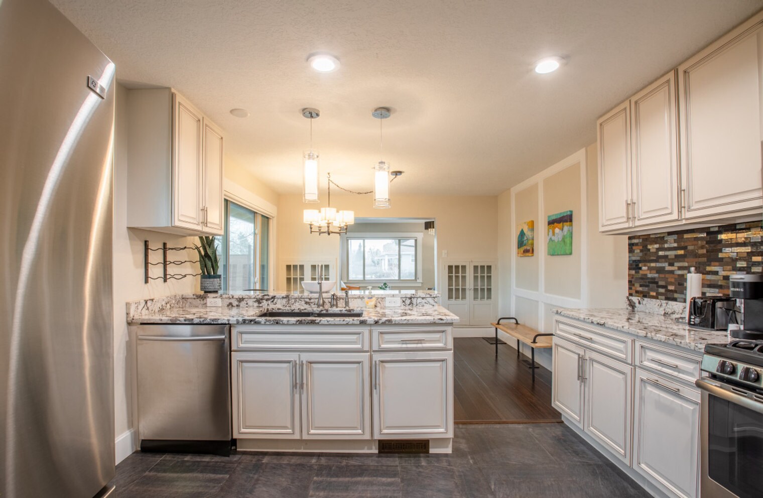 Building Photo - 1285 Parkway Ave