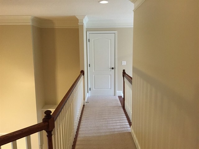 Building Photo - 331 Brown Thrush Road