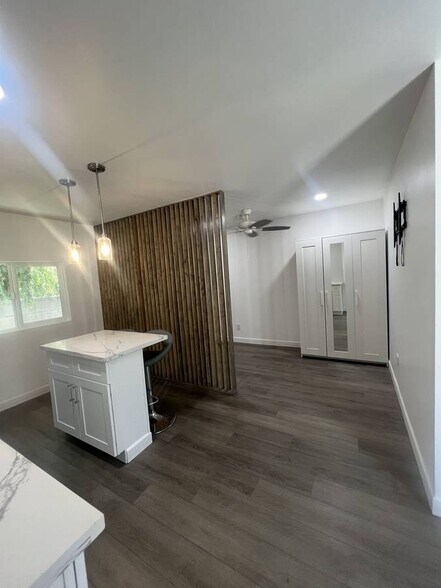 Building Photo - 3523 La Clede Ave
