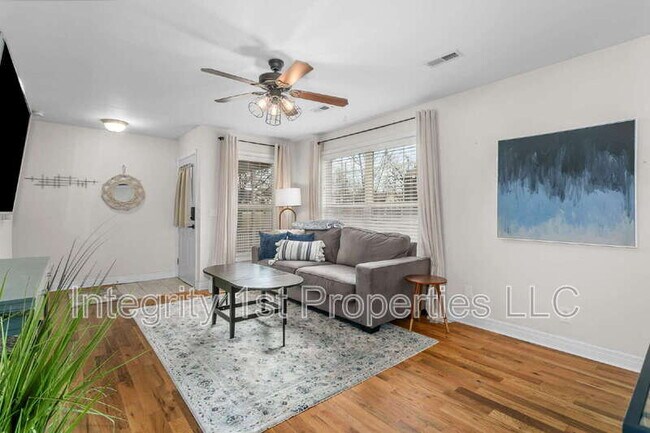 Building Photo - 11221 W 59th Terrace
