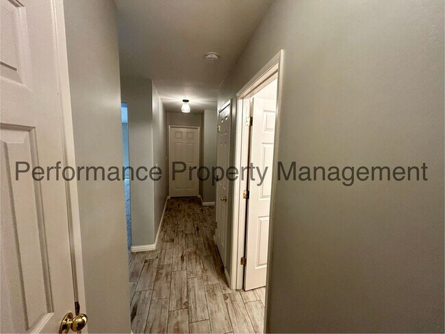 Building Photo - 7011 Crossroads Dr