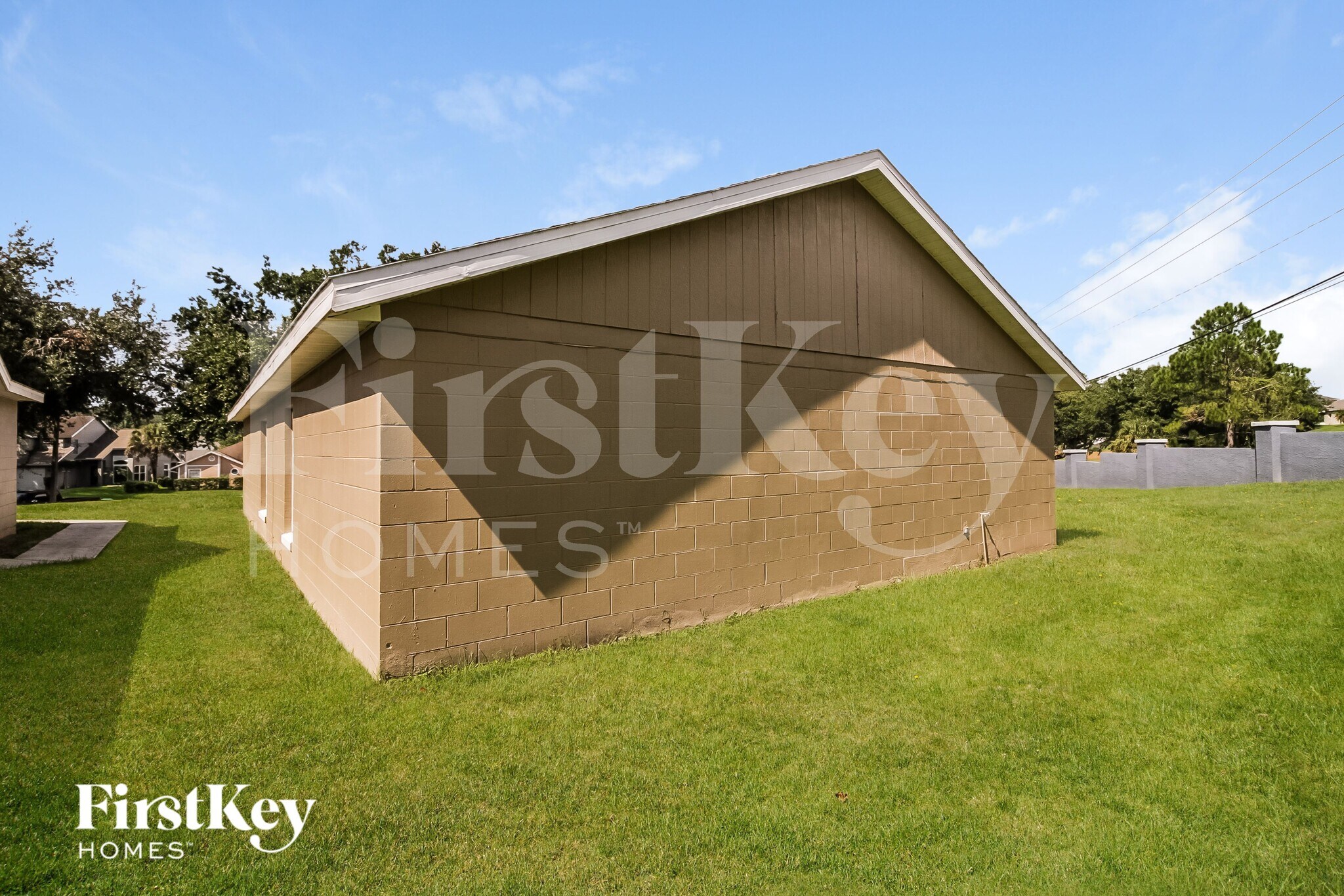 Building Photo - 7591 Groveoak Dr