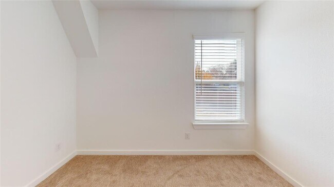 Building Photo - 2915 Parks Mccoy Ln