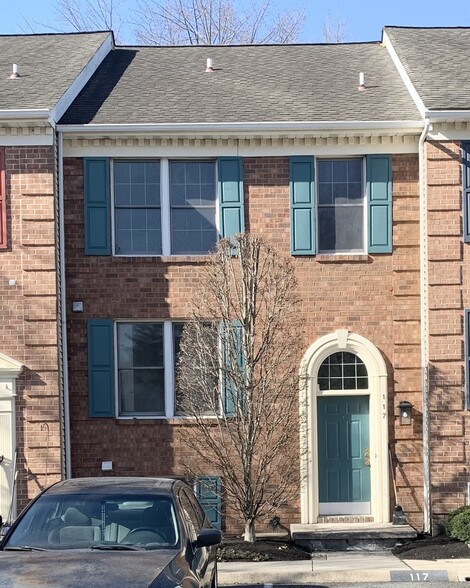 Building Photo - 117 Oak Moore Ct