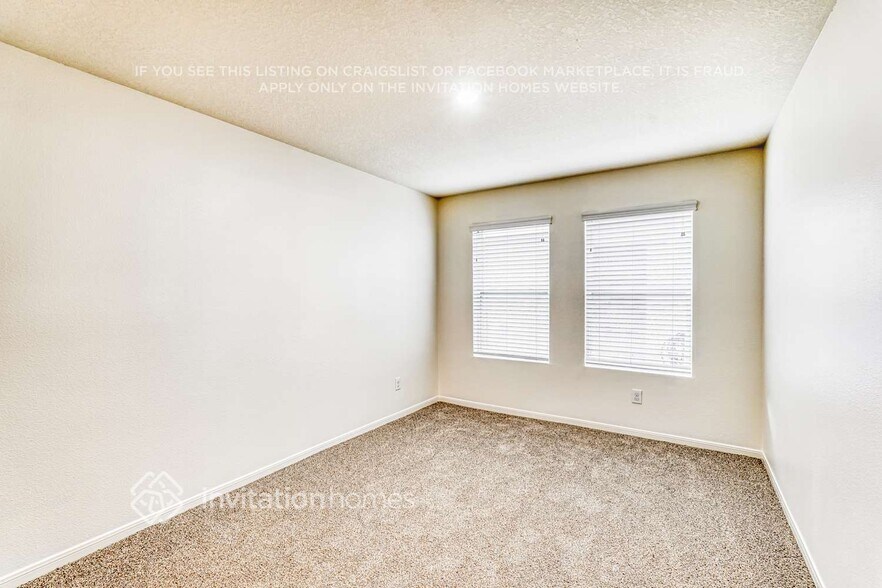 Building Photo - 3514 Barkers Crossing Ave