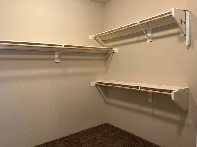Building Photo - 3 bedroom 2 bathroom Home available in 55+...