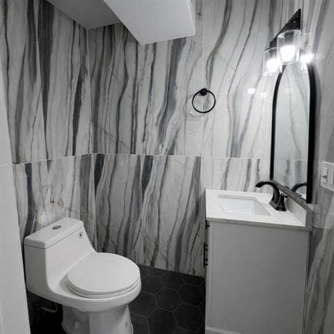 Building Photo - 2744 Ryan Ave