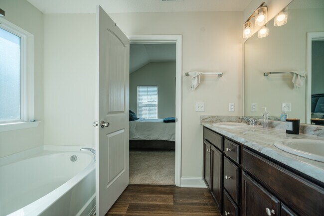 Building Photo - 221 Gambrell Rd