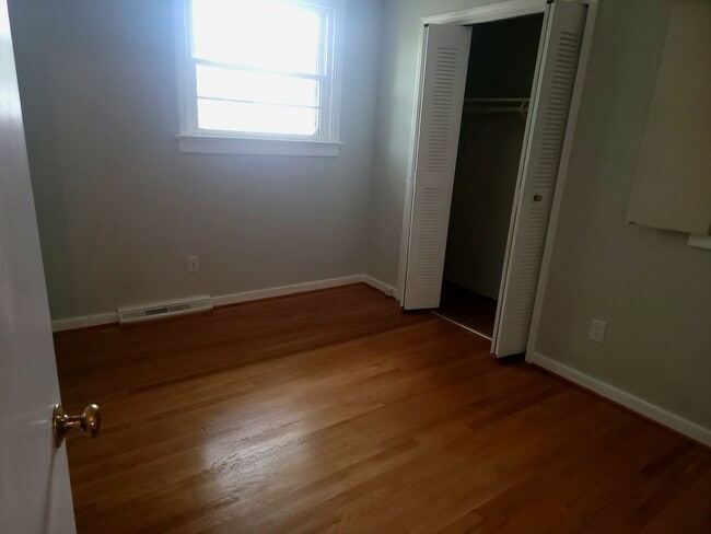 Building Photo - Delightful 3 Bedroom Home for Rent in Henrico