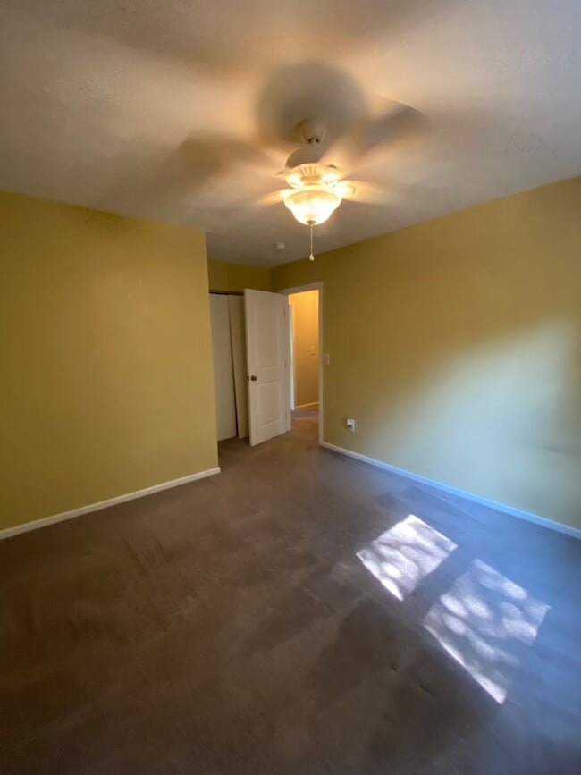Building Photo - 4471 Ambridge Ln
